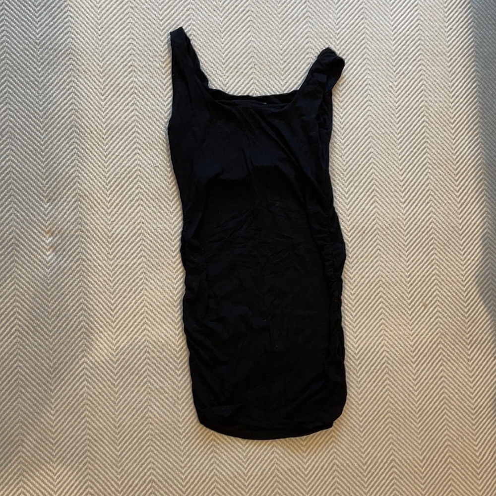 Isabella Oliver maternity black tank top